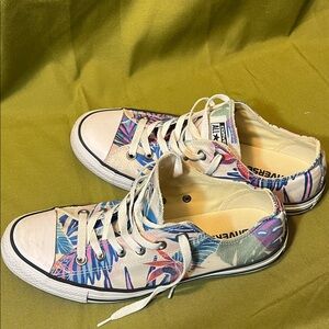 Converse  All Stars Sneakers 👟 Shoes